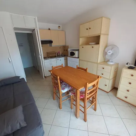 4 Pers A Bormes. Animaux Ok, Parking. A 200m. Apartament *